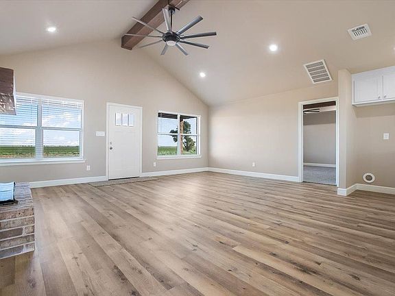 4th image of 10709 County Road 6000