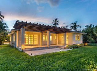 5825 Alton Rd, Miami Beach, FL 33140