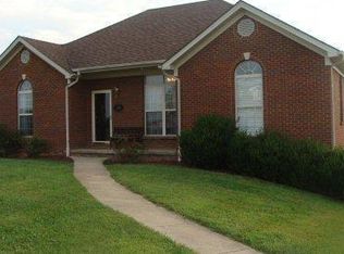 119 Pleasant Valley Dr, Lancaster, KY 40444