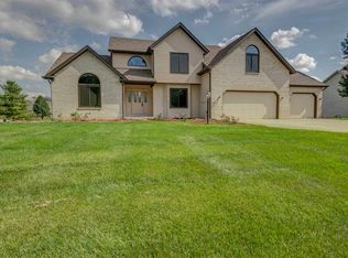 51630 Highland Shores Dr, Granger, IN