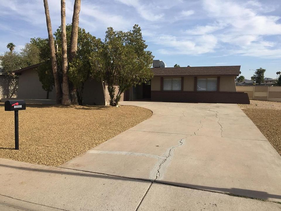 1st image of 12021 N 47th Ave