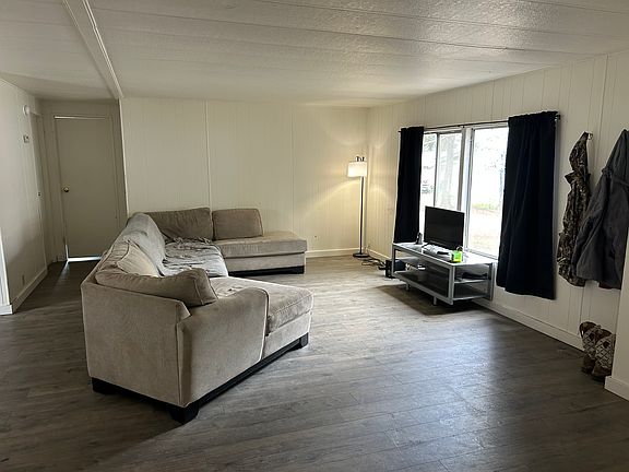 3rd image of 51356 Huntington Rd SE #2