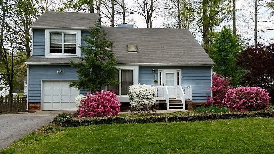 1st image of 424 Wadsworth Dr