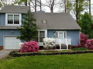 424 Wadsworth Dr, North Chesterfield, VA 23236