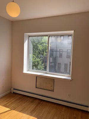 Rented by Carnegie Management Inc | media 8