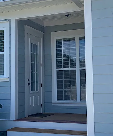 233 Torrington Blvd — Photo 17