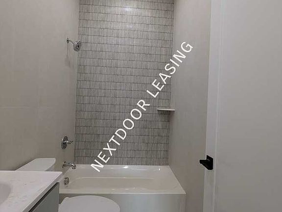 5th image of 40 Lembeck Ave #201M