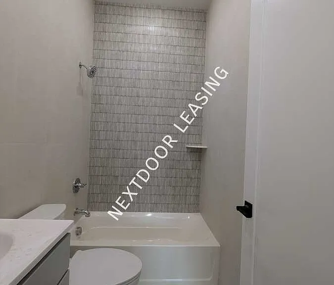 40 Lembeck Ave #201M — Photo 5