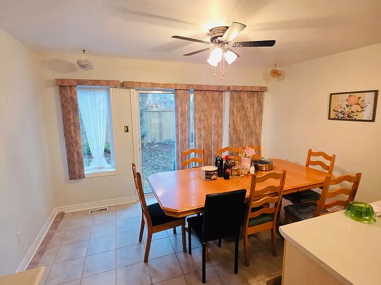 5 Brecken Dr — Photo 4
