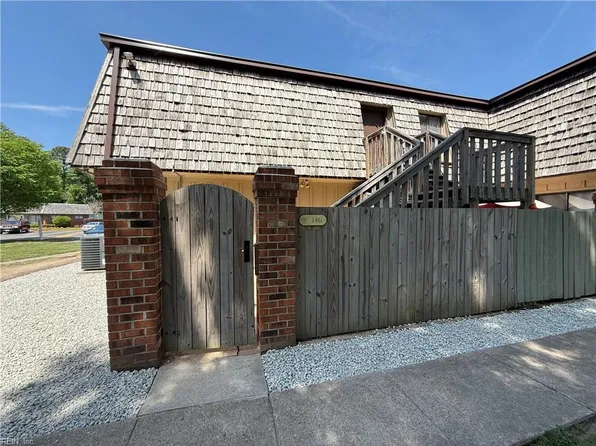 146 Saw Grass Bnd, Virginia Beach, VA 23451