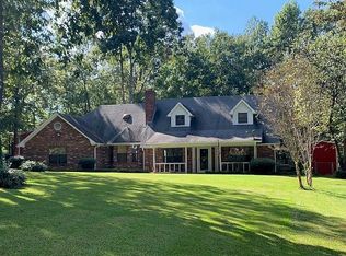 13 Hidden Valley Rd, Texarkana, TX 75501