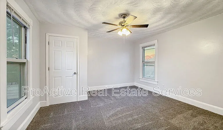2728 E Virginia Beach Blvd — Photo 20