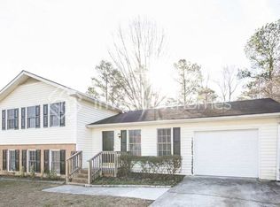 4032 Cumberland Dr, Snellville, GA 30039