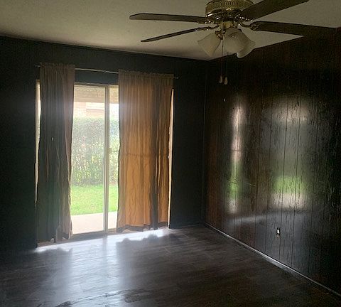 4th image of 1314 Gibson Dr