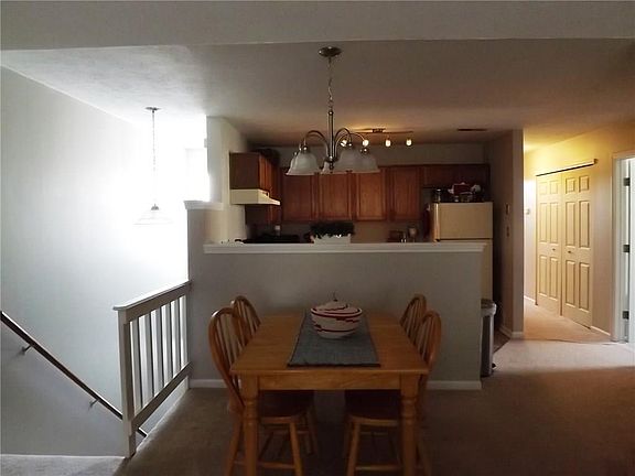 3rd image of 9499 Aberdare Dr #0