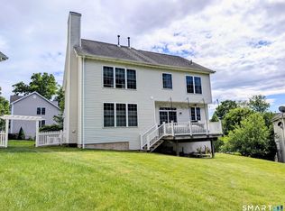 7 Traditions Blvd #7, Southbury, CT 06488