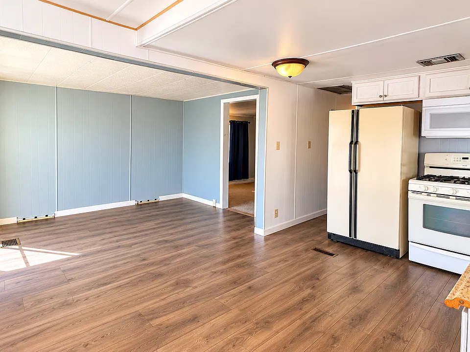 2701 E Allred Ave #68