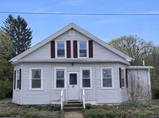 5 Crosby St, Webster, MA 01570