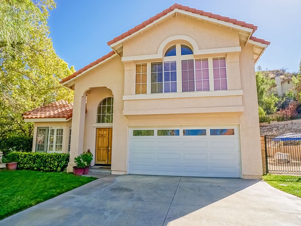 1st image of 28931 Woodside Dr