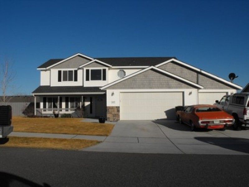 1st image of 4107 Fernwood Ln