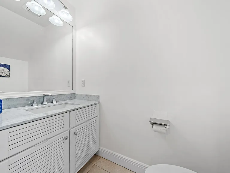 11545 Old Ocean Blvd #B — Photo 20