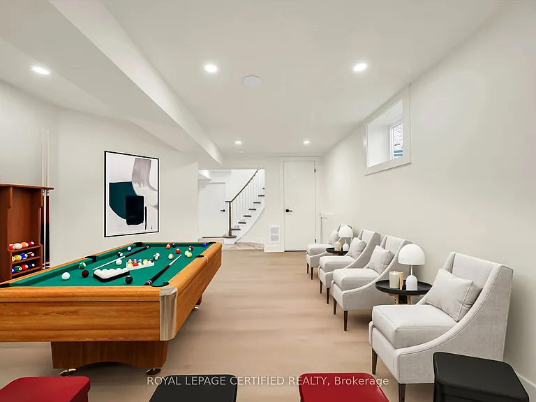5016 Natkarni Cres #UPPER — Photo 38