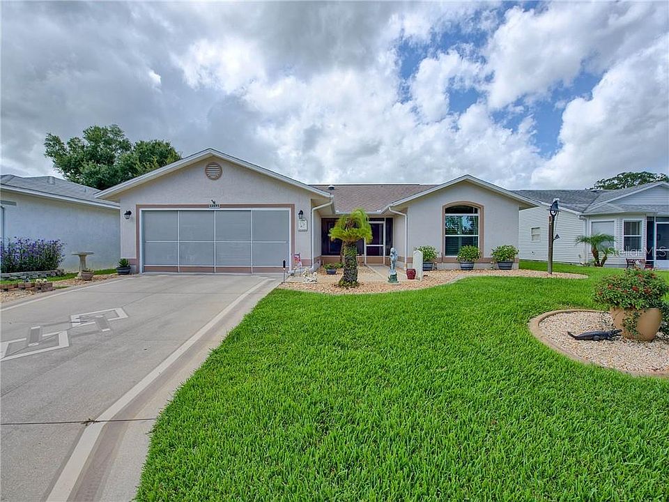 1st image of 32695 Oak Park Dr