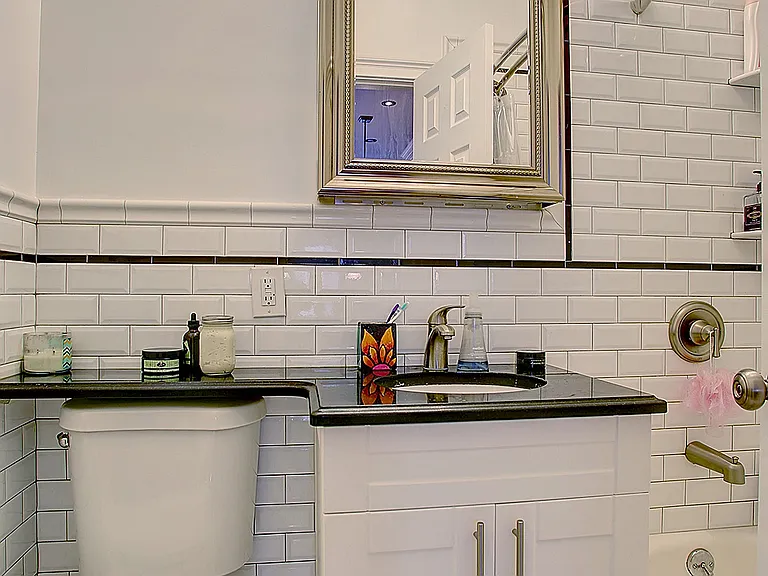 130 W 73rd St #10 — Photo 3