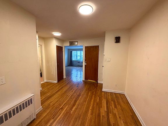 4th image of 2704 E 23rd St Floor 1