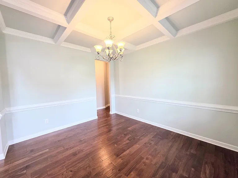 2229 Andalusian Dr — Photo 10