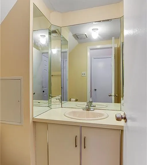 1068 Schmidt Ln — Photo 13