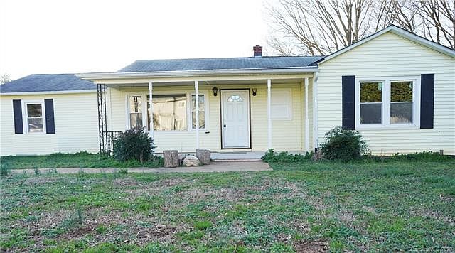 1st image of 232 Thomas Dr