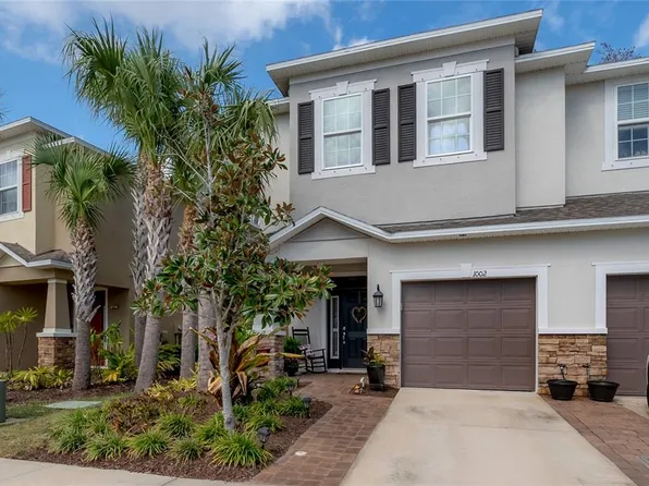 1002 Vineyard Ln, Oldsmar, FL 34677