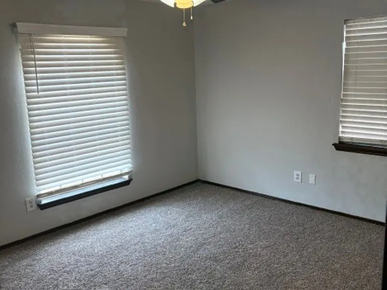 3215 Wind Song Dr — Photo 11