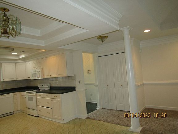 2nd image of 133 Bangor Ave