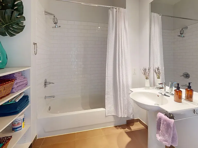 1445 Church St NW — Photo 12