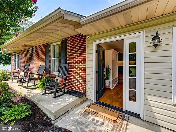 4th image of 4616 Warpath Dr