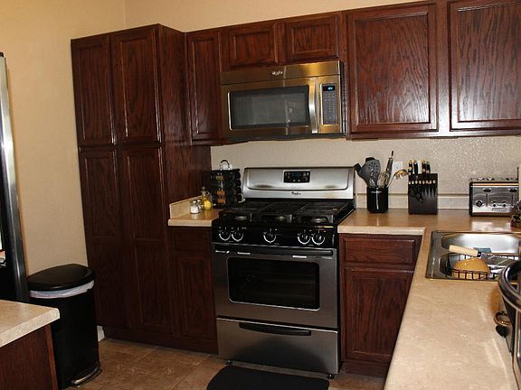 3rd image of 10636 Canyon Sage Dr