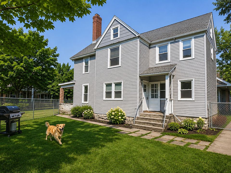 1st image of 2541 Aldrich Ave S #1