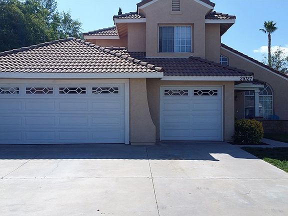 2nd image of 28127 Sunwood Pl