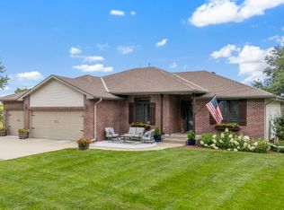 21803 Henton Dr, Glenwood, IA 51534