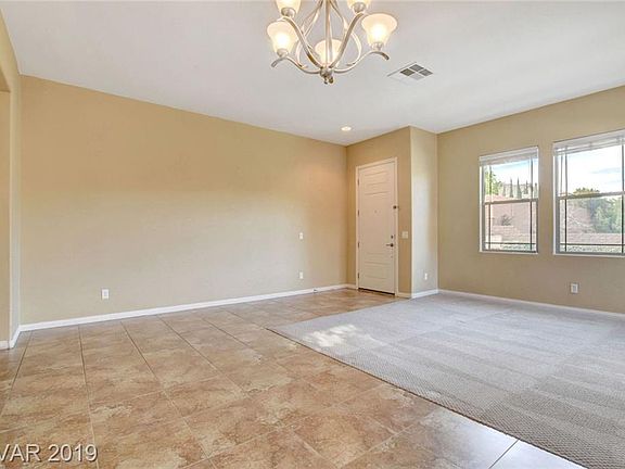 5th image of 10371 Settlers Run Ave