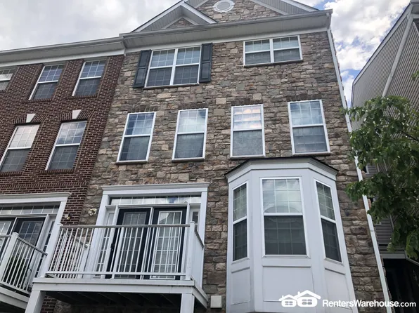 3511 Carriage Walk Ln, Laurel, MD 20724