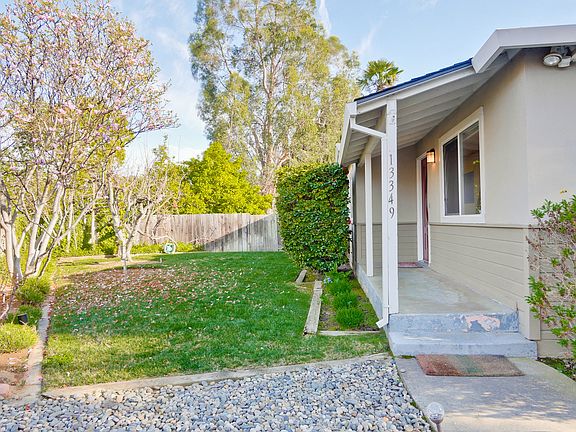 5th image of 13349 McCulloch Ave