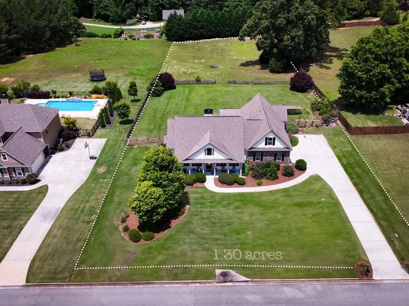 193 Walden Pond Way, Senoia, GA 30276