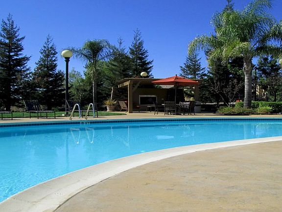 5th image of 1100 Roseville Pkwy APT 916