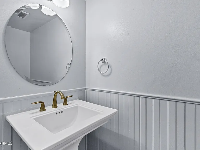 14 E Hermosa Dr — Photo 15