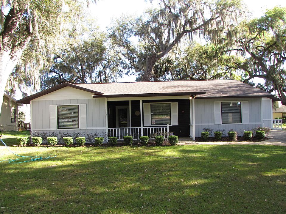 1st image of 10060 SE 106th Ln