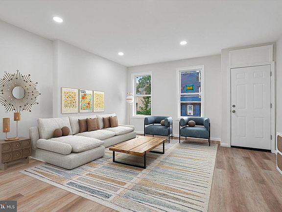 3rd image of 308 W Hanover St