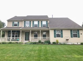 902 Gray Fox Cir, Sewell, NJ 08080